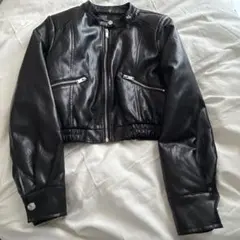 Item thumbnail for item 91438948-0043-485a-a24e-bcb6a463a35b