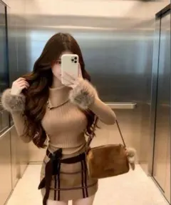 ワンホン ニットワンピース ダーリッチ miu系 韓国 ファー タイト 春デート