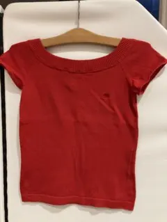 バーバリーブルーレーベル　赤のVネック半袖ニットトップス　M