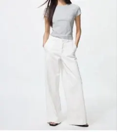 【新品】【タグ付き】UNIQLO ワイドトラウザージーンズ ホワイト L