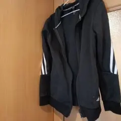 小学生adidas フード付きジャージ 黒上下セット140