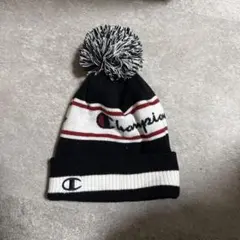 Champion ポンポン付きニット帽