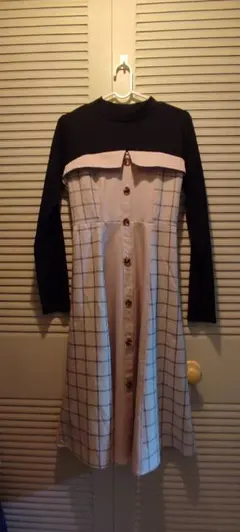 長袖 チュニック 黒とピンクのチェック柄