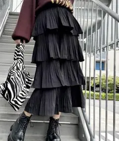 新品未使用【SpRay　プリーツティアードスカート】