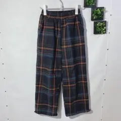 カジュアルパンツ　チェック　裾ループストッパー　ウエストゴム　レディース