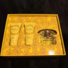未使用品　VERSACE YELLOW DIAMOND 香水 セットのサムネイル