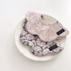 Item thumbnail for item 39e5fc5b-e040-41c8-bf6b-3ba2ecf2750b