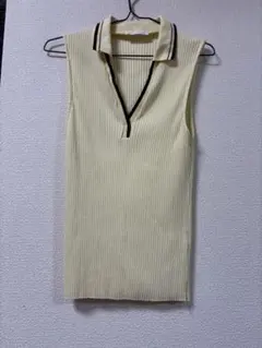 ZARA リブノースリーブ ポロシャツ(リブニットポロ)