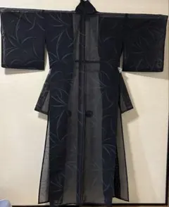 夏着物 薄物［単衣 / 紗・麻風］濃紺・黒系 幾何学・葉柄 身丈152cmのサムネイル