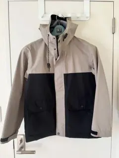 GU マウンテンパーカー Sサイズ ベージュ/ブラック