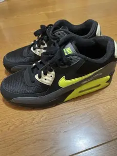 NIKE AIR MAX90 ESSENTIAL