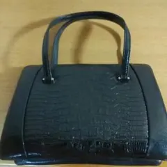 2 超お値打ち　ワニ革ハンドバッグ