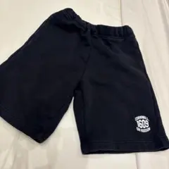 ユニクロ黒のハーフパンツ 140