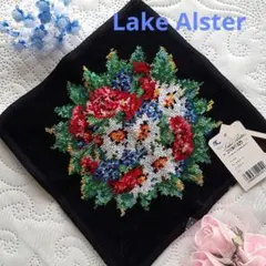 ラ*ラ様 ハンカチ　Lake Alster　サンクスブーケ 21x21㎝　黒地花のサムネイル