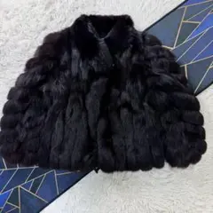 ブラック系　フォックス　本毛皮　コート　ショート丈　リアルファー