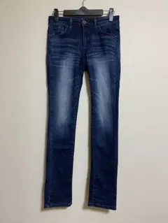 スキニージーンズ