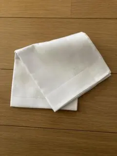 日本製 100%綿 ハンカチ　白　新品未使用