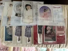櫻坂46 2025ローソンコラボグッズ バラ売り可能 - メルカリ