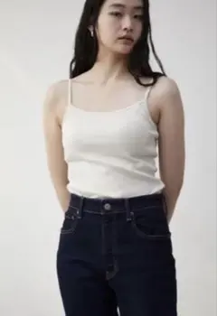 AZUL by moussy カップ付きキャミソール ホワイト Mサイズのサムネイル