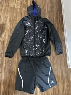 adidas Mサイズ　メンズ　ブラック　パーカーとショートパンツセット
