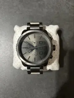 DIESEL シルバー クロノグラフ 時計