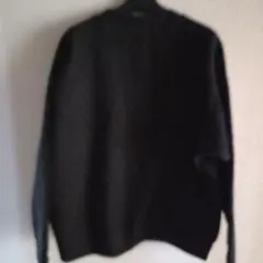 黒いボンバージャケット ジップアップ