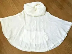 【H&M】ホワイト ケーブル編みニット ポンチョ　XS