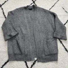 【ZARA】オーバーサイズ　ニットカーディガン　グレー　Sサイズ