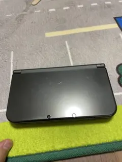 Newニンテンドー3DS LL メタリックブラック