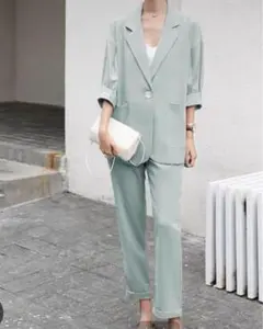 タイムセールミントグリーン ジャケット パンツセットアップ