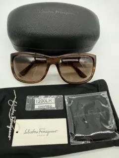 ♣︎Salvatore Ferragamo サングラス ブラウンのサムネイル