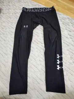 アンダーアーマー　ヒートギア　インナー　スパッツ　レギンス　セット