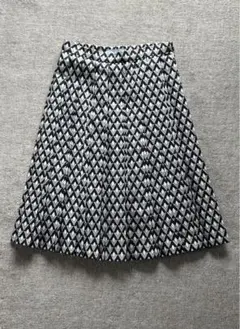 2026年最新】プラダ スカートの人気アイテム - メルカリ