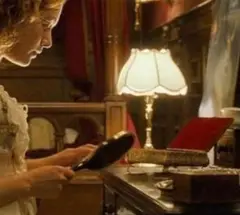 REUGE R.M.S. TITANIC Rose's Music Box