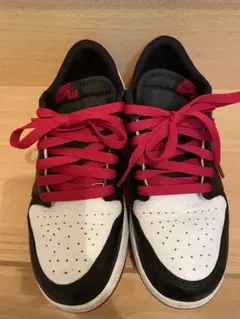 Nike Air Jordan 1 Low ブラック/ホワイト/レッド