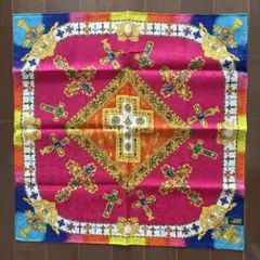 未使用　GIANNI VERSACE ハンカチ　十字架　クロス　ヴェルサーチェのサムネイル