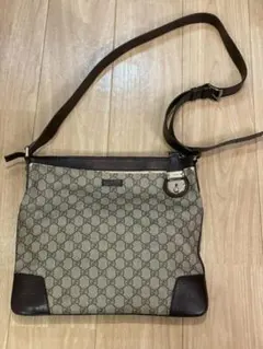 GUCCI グッチ ショルダーバッグ