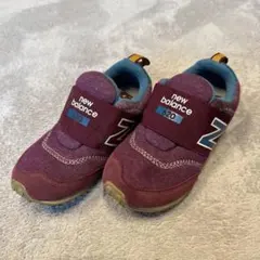 New Balance 620 マルーン スニーカー