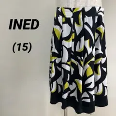 日本製　大きいサイズ　INED イネド　総柄フレアスカート　派手柄　白×黒×黄色のサムネイル