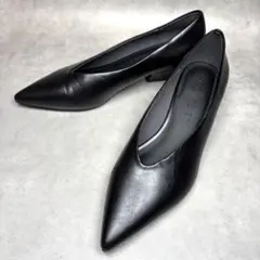 美品】LE TALON ポインテッドトゥ Vカットフラットパンプス 24cm