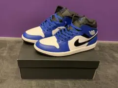 NIKE AIR JORDAN 1 MID 