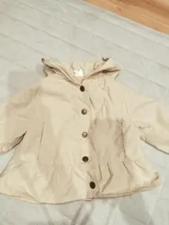 秋服　マウンテンパーカー　アウター