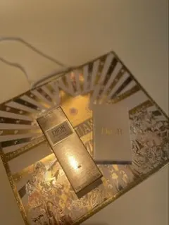 Dior プレステージ ホワイト ル　プロテクターUVルミエールBB 01