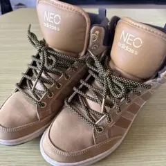 adidas NEO ベージュ ハイカットスニーカー