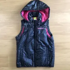 adidas アウター　ベスト