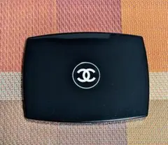 CHANEL ヴィタルミエール エクラ コンパクト B10のサムネイル