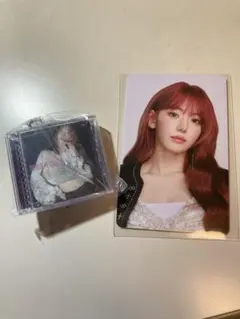 LE SSERAFIM 東京ドームグッズ　トレカ ガチャガチャ