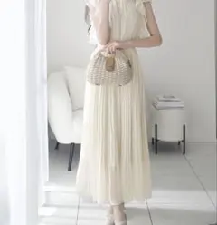 シアープリーツワンピース mily bilet