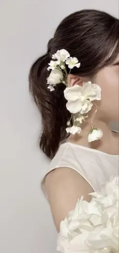 フラワーイヤーカフ