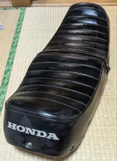 Kawasaki W800、 MEGURO K3 純正シート - メルカリ